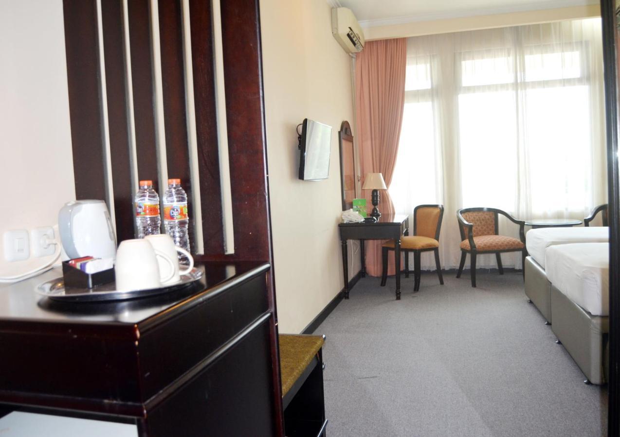 Yasmin Hotel Puncak Ngoại thất bức ảnh