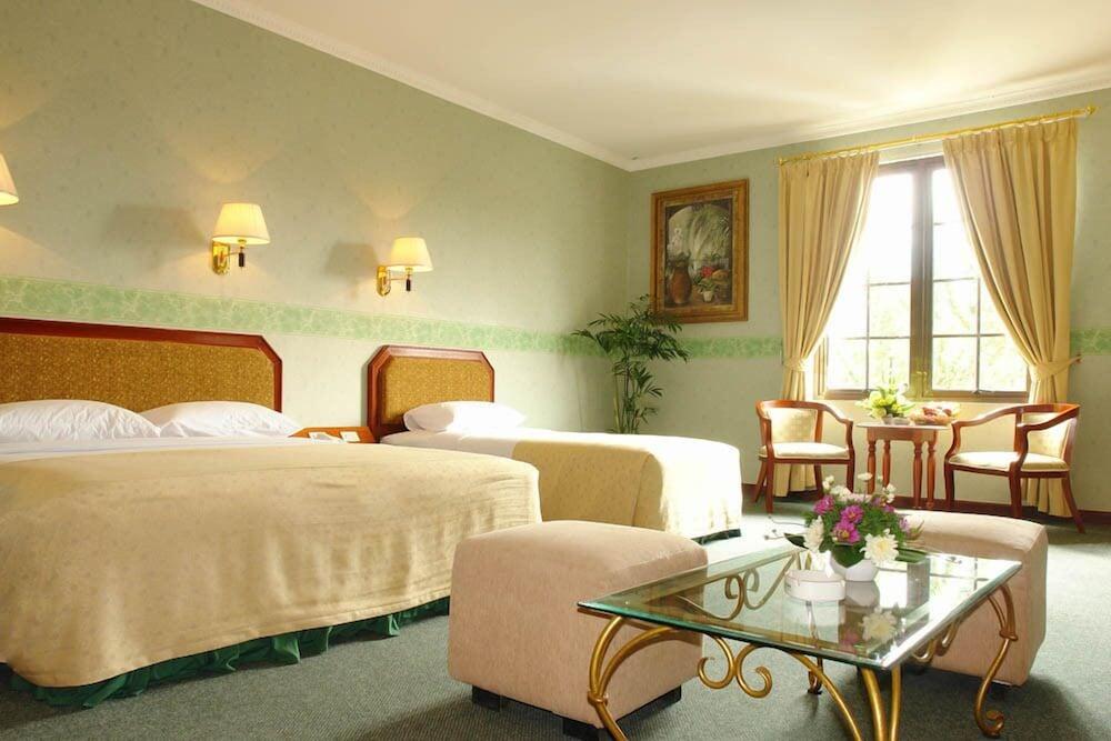 Yasmin Hotel Puncak Ngoại thất bức ảnh