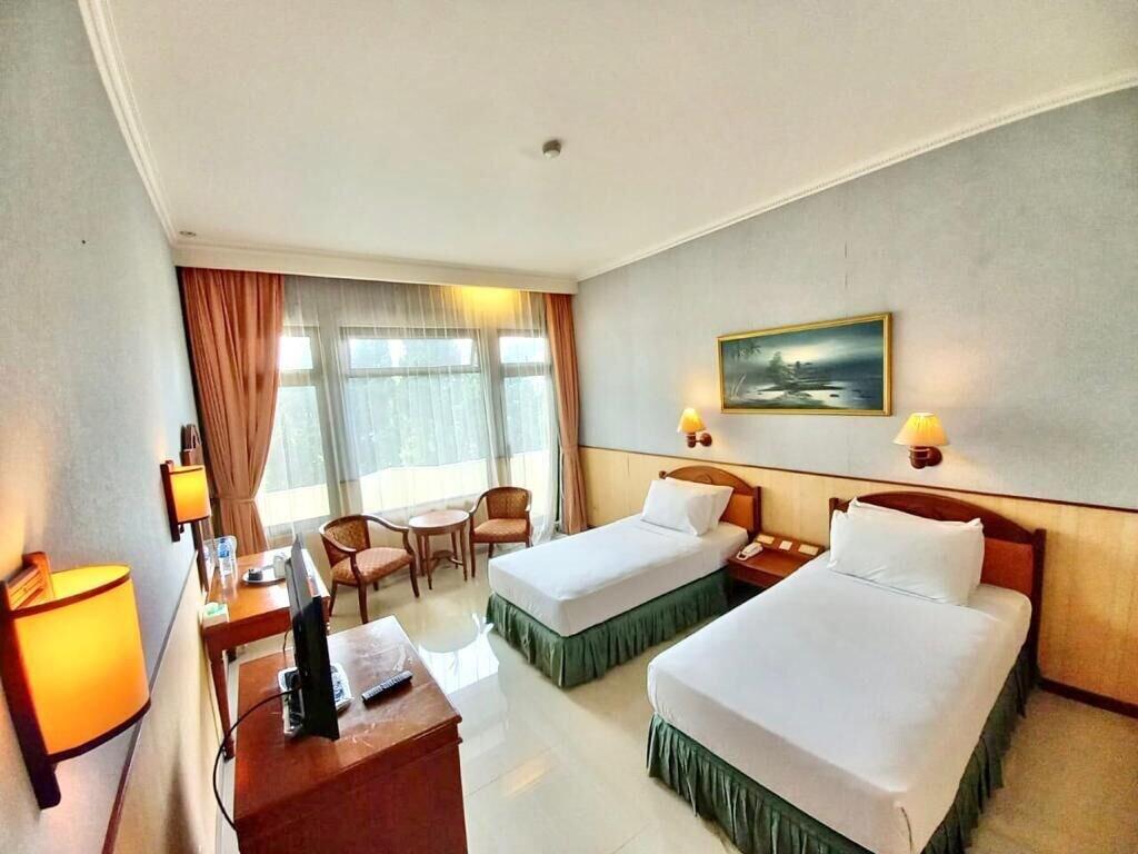 Yasmin Hotel Puncak Ngoại thất bức ảnh
